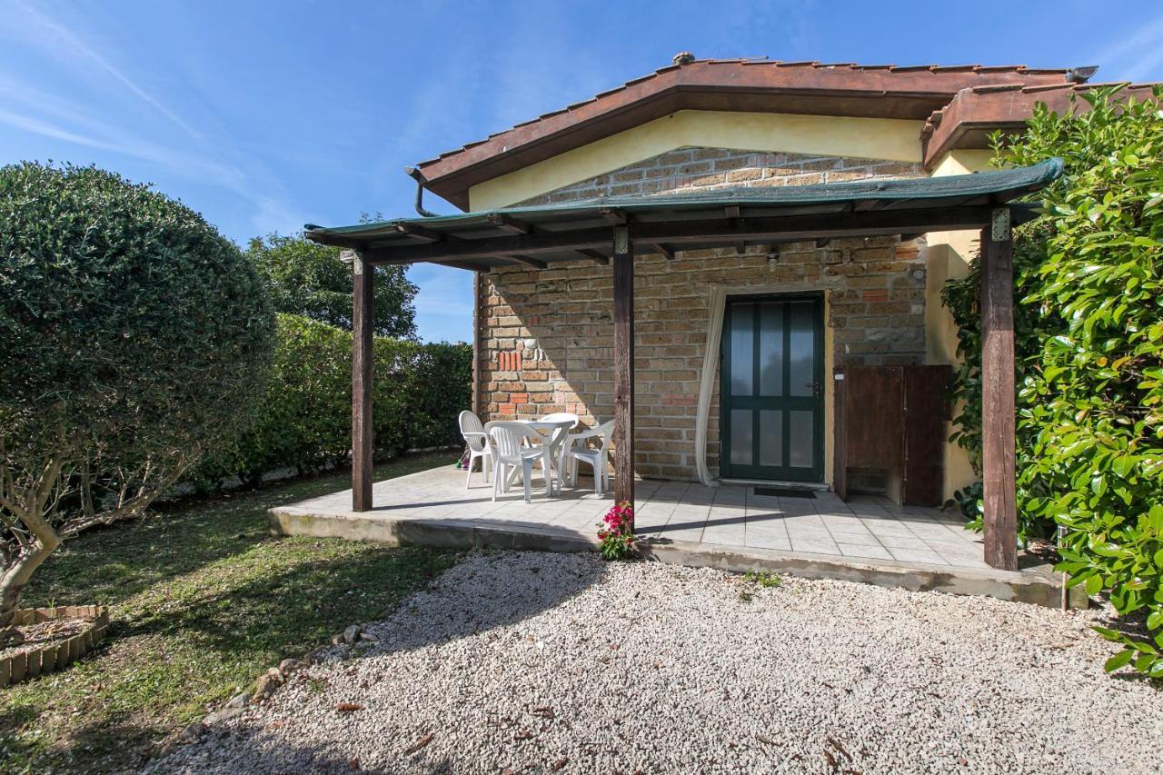 Agriturismo Torre Flavia Ladispoli Exteriör bild